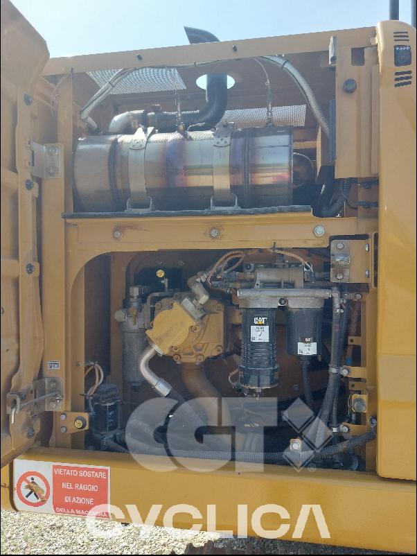 Eskavatorë me Zinxhirë  320GC LN YTF10045 - 8