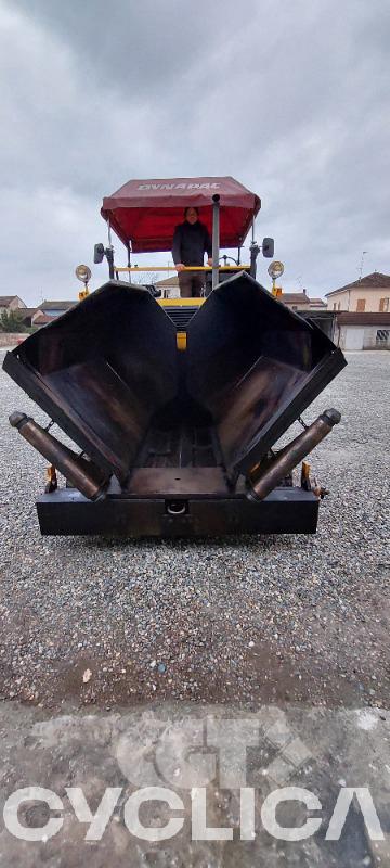 Pavimentazione  F8W 678### - 3