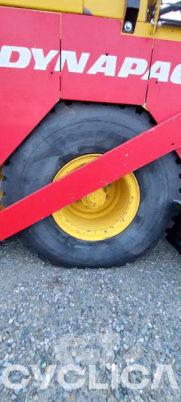 Pavimentazione  F8W 678### - 7