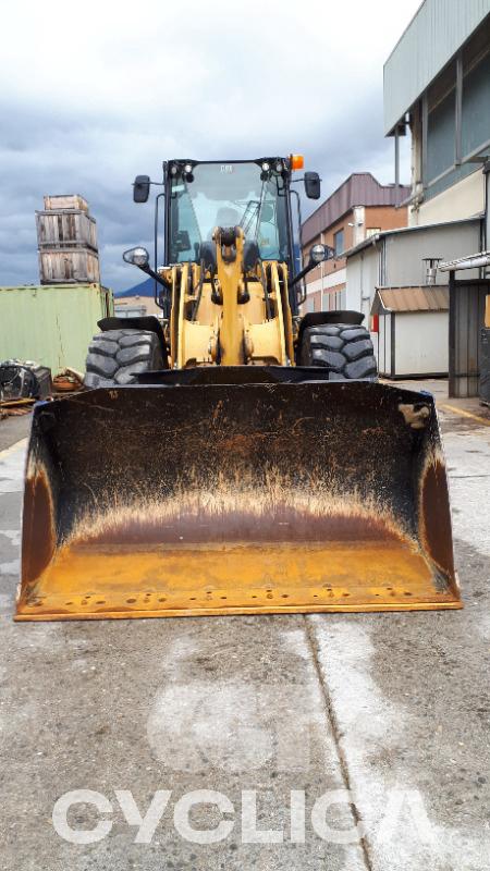 Натоварувачи на тркала  920 SL401211 - 2