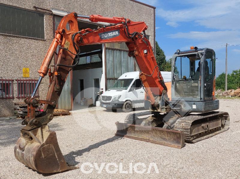 Pelles sur chenilles  KX57 50### - 1