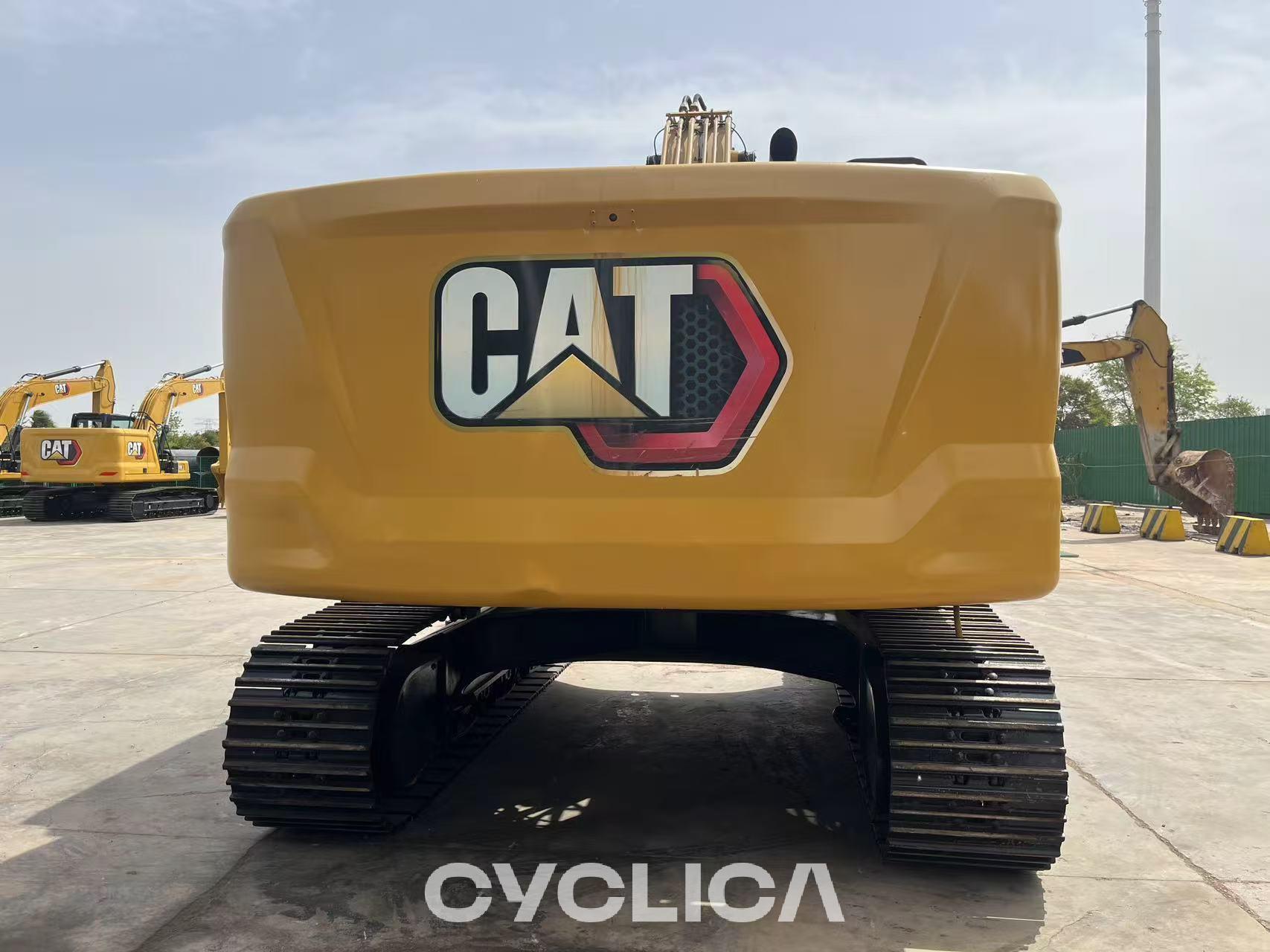 Escavadora de rastos  330GC FEK20012 - 3