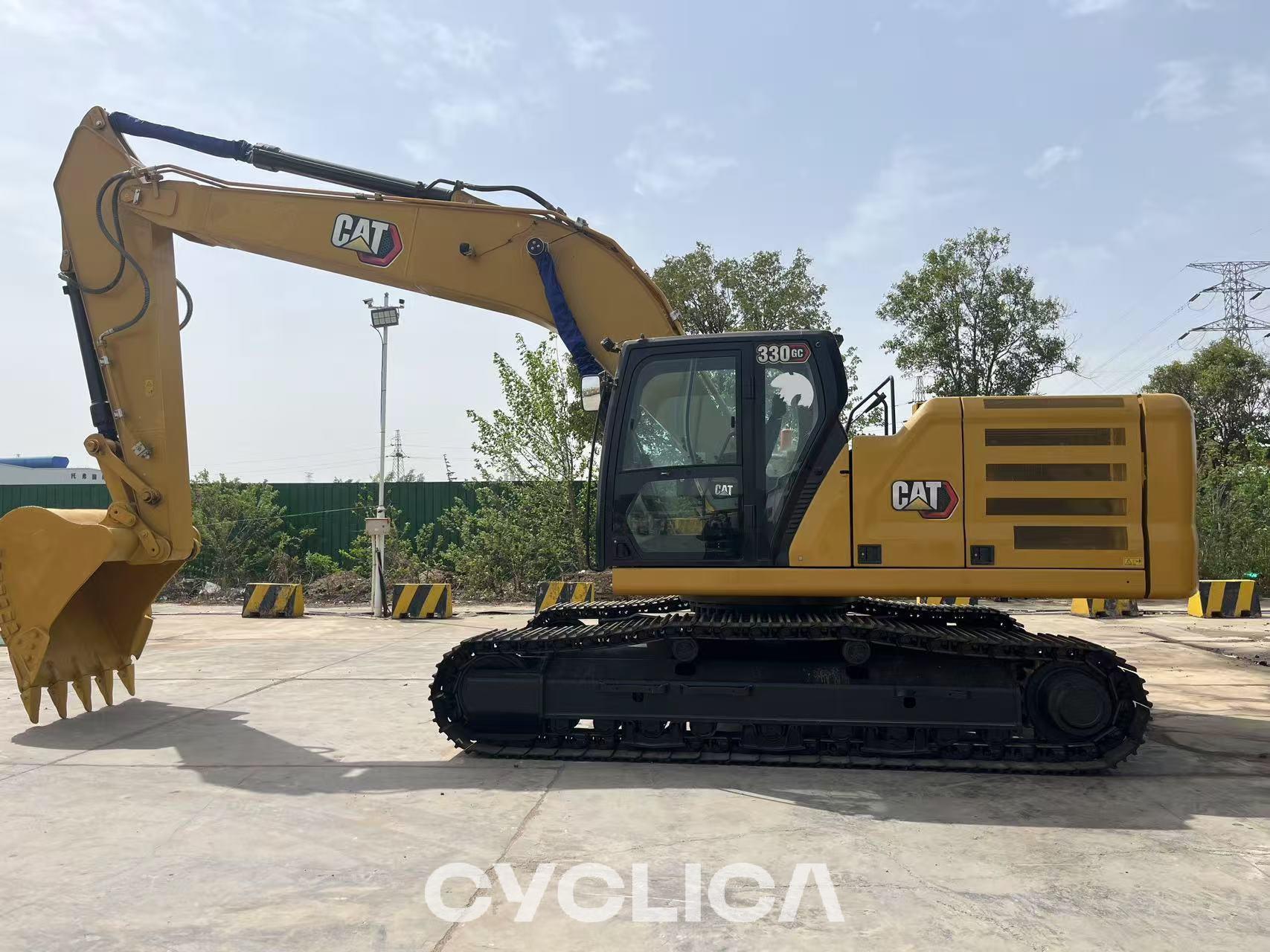 Escavadora de rastos  330GC FEK20012 - 1