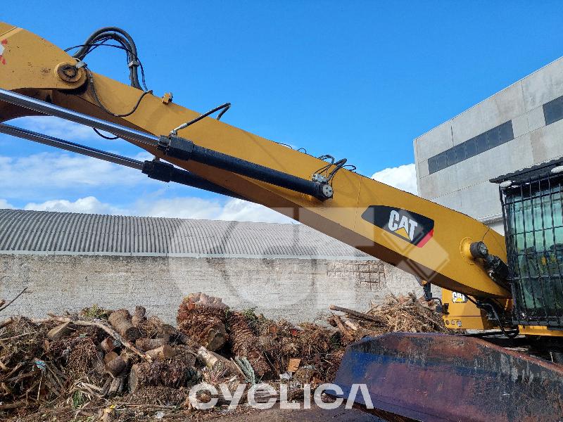 Pelles sur pneus  MH3026 FB900### - 11