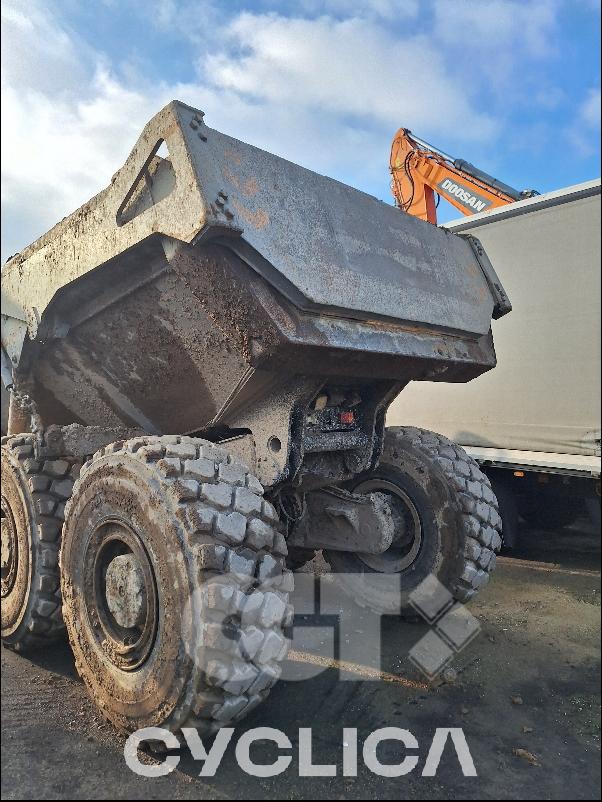Dumpers e caminhões articulados  DA30 DA30TG0741### - 13
