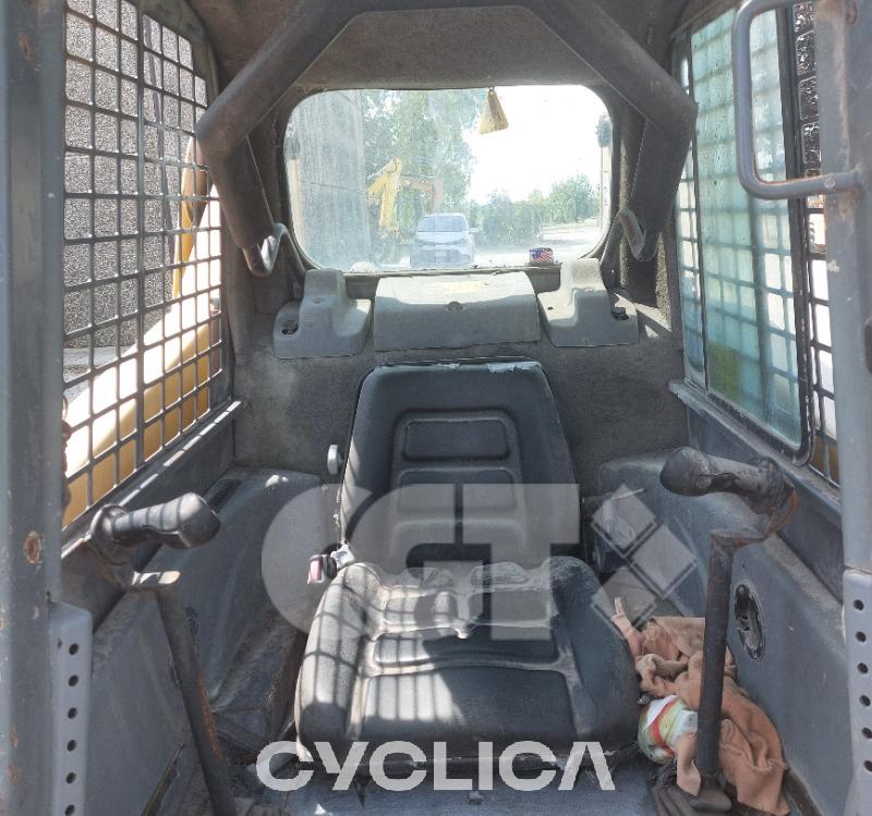Повеќетеренски мини натоварувачи  SL5640 J00511575 - 7