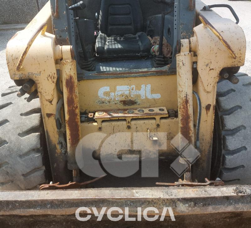 Повеќетеренски мини натоварувачи  SL5640 J00511575 - 8