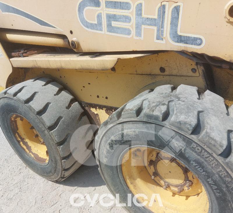 Повеќетеренски мини натоварувачи  SL5640 J00511575 - 10
