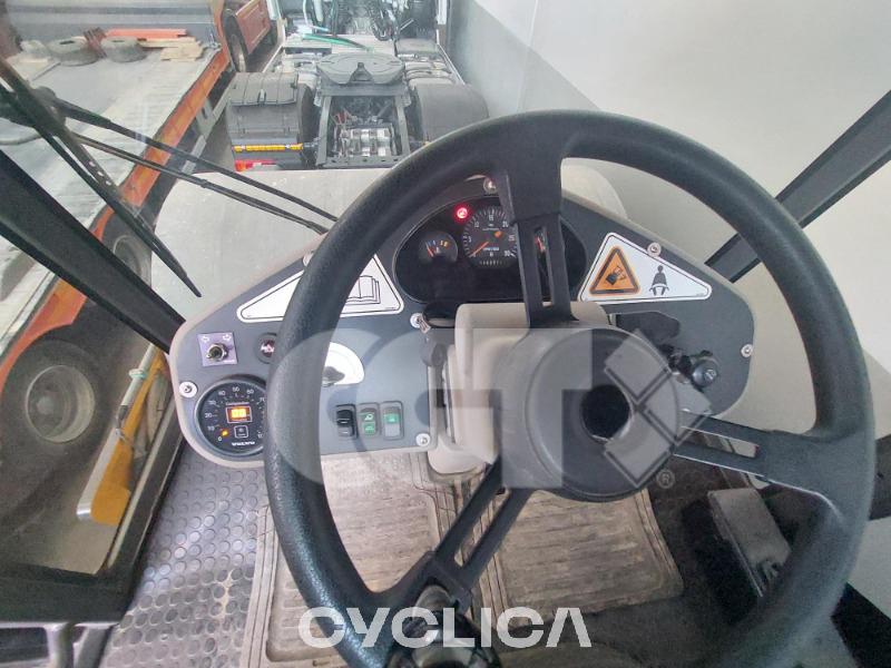 Компактори  SD122D 197### - 10