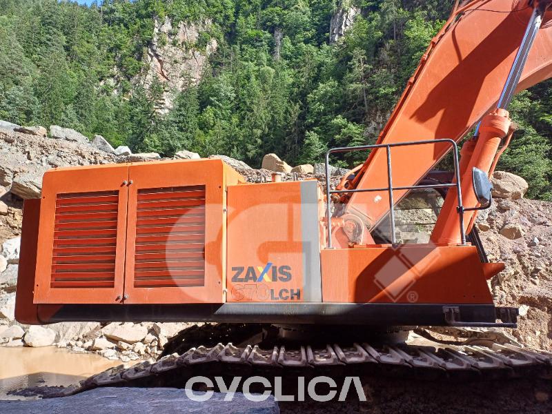 Ровокопачи-гасеничари  ZAXIS670 HCM1J800P00020### - 4