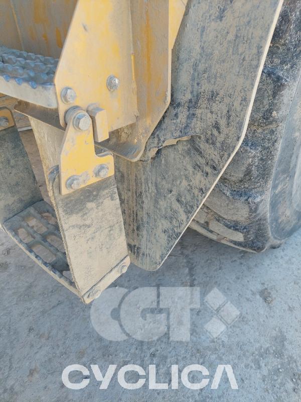 Дампери и зглобни камиони  730 3T301839 - 15