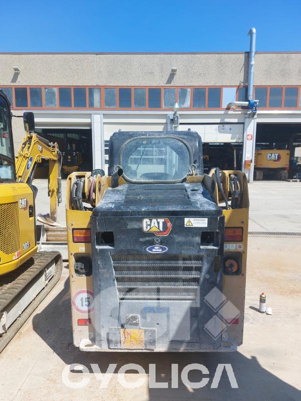 Повеќетеренски мини натоварувачи  226D3 EK502089 - 4