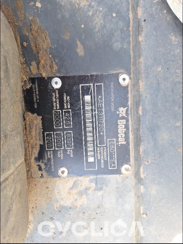 Bageri gusjeničari  E80 AET311### - 9