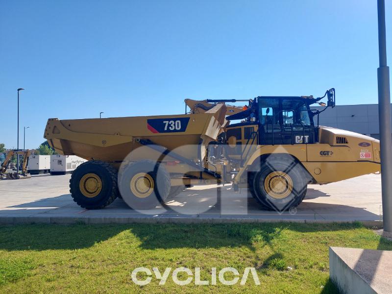 Дампери и зглобни камиони  730 3T300297 - 1