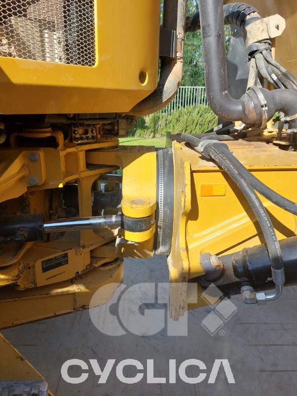 Дампери и зглобни камиони  730 3T300297 - 5