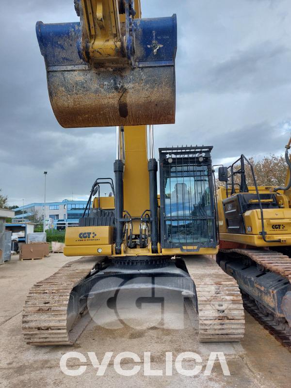 Ровокопачи-гасеничари  330 GC SCZ20120 - 3
