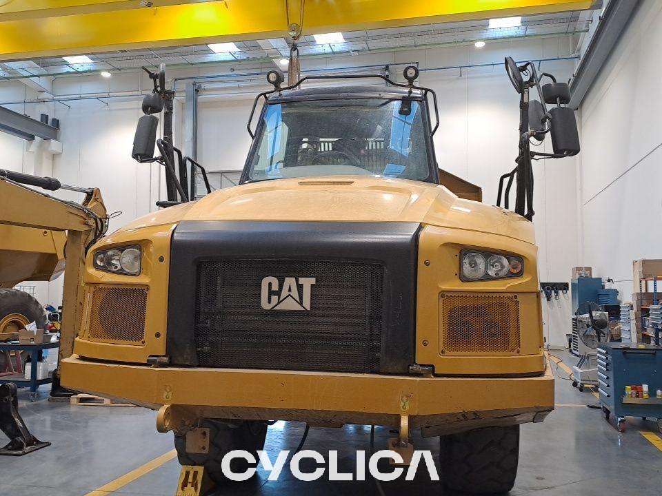 Dumpers e caminhões articulados  730C2 2T400999 - 5