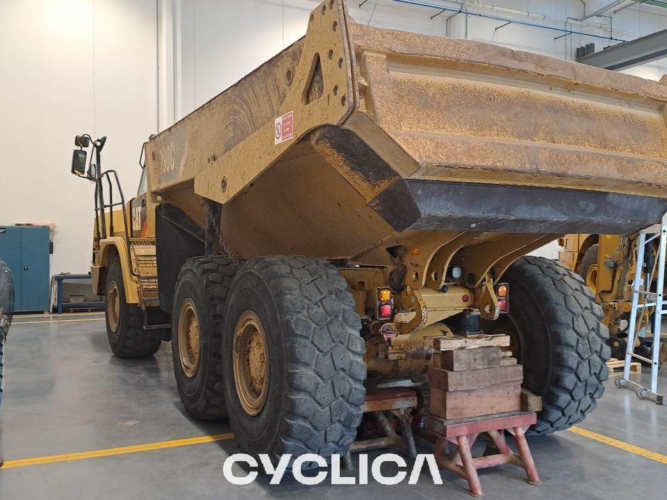 Dumpers e caminhões articulados  730C2 2T400999 - 4