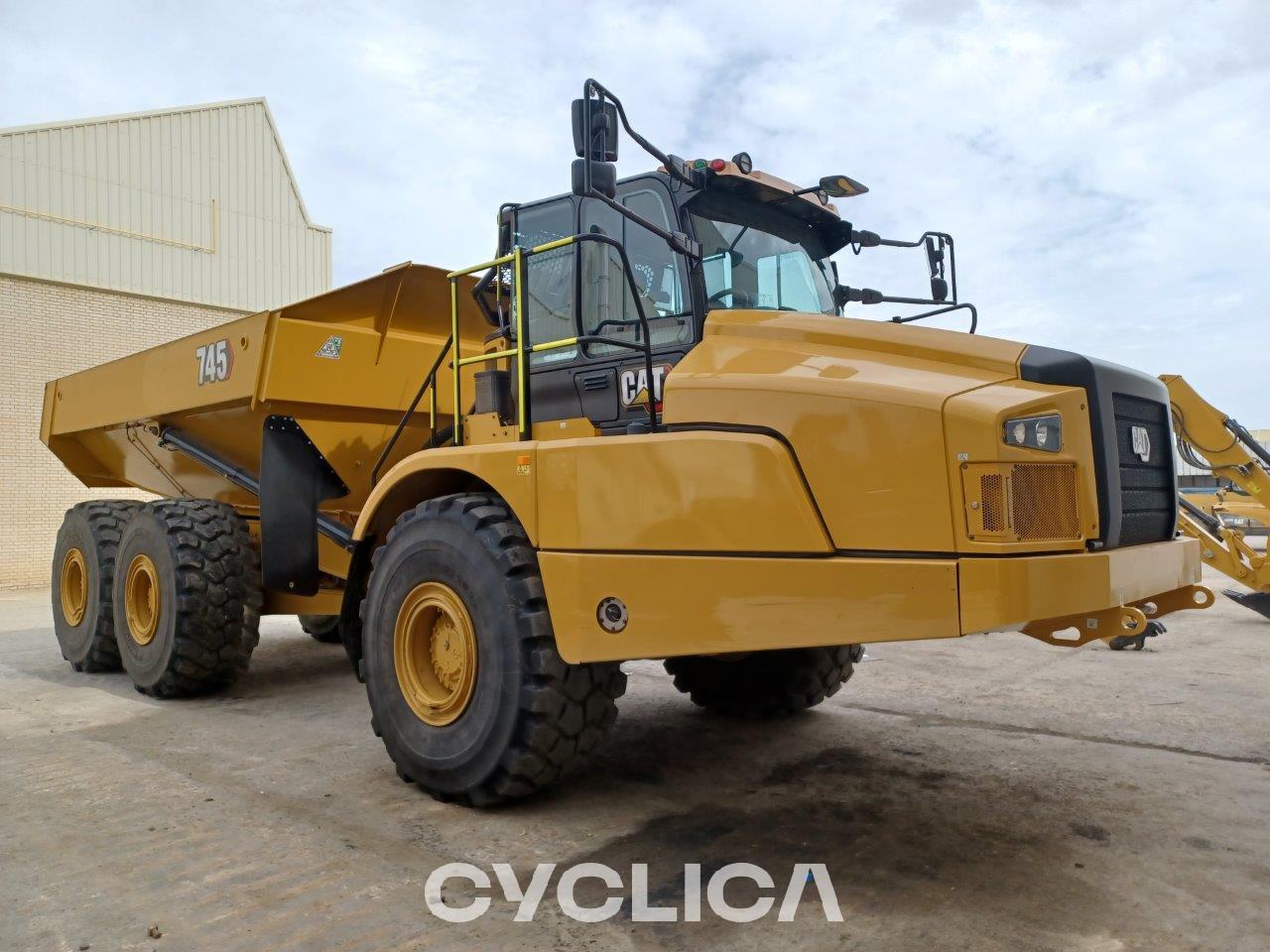 Kiperi i zglobni kamioni  745 3T602847 - 2
