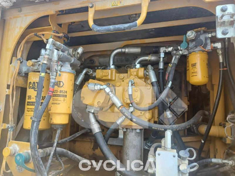 Eskavatorë me Zinxhirë  336F KFT00281 - 6