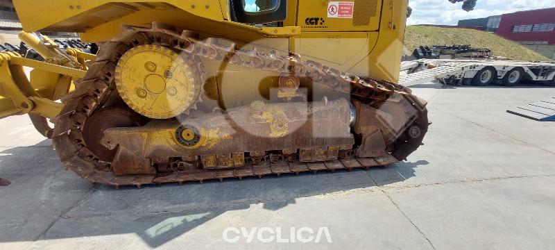 Buldozere dhe Traktorë me zinxhirë  D6T 2B300267 - 6