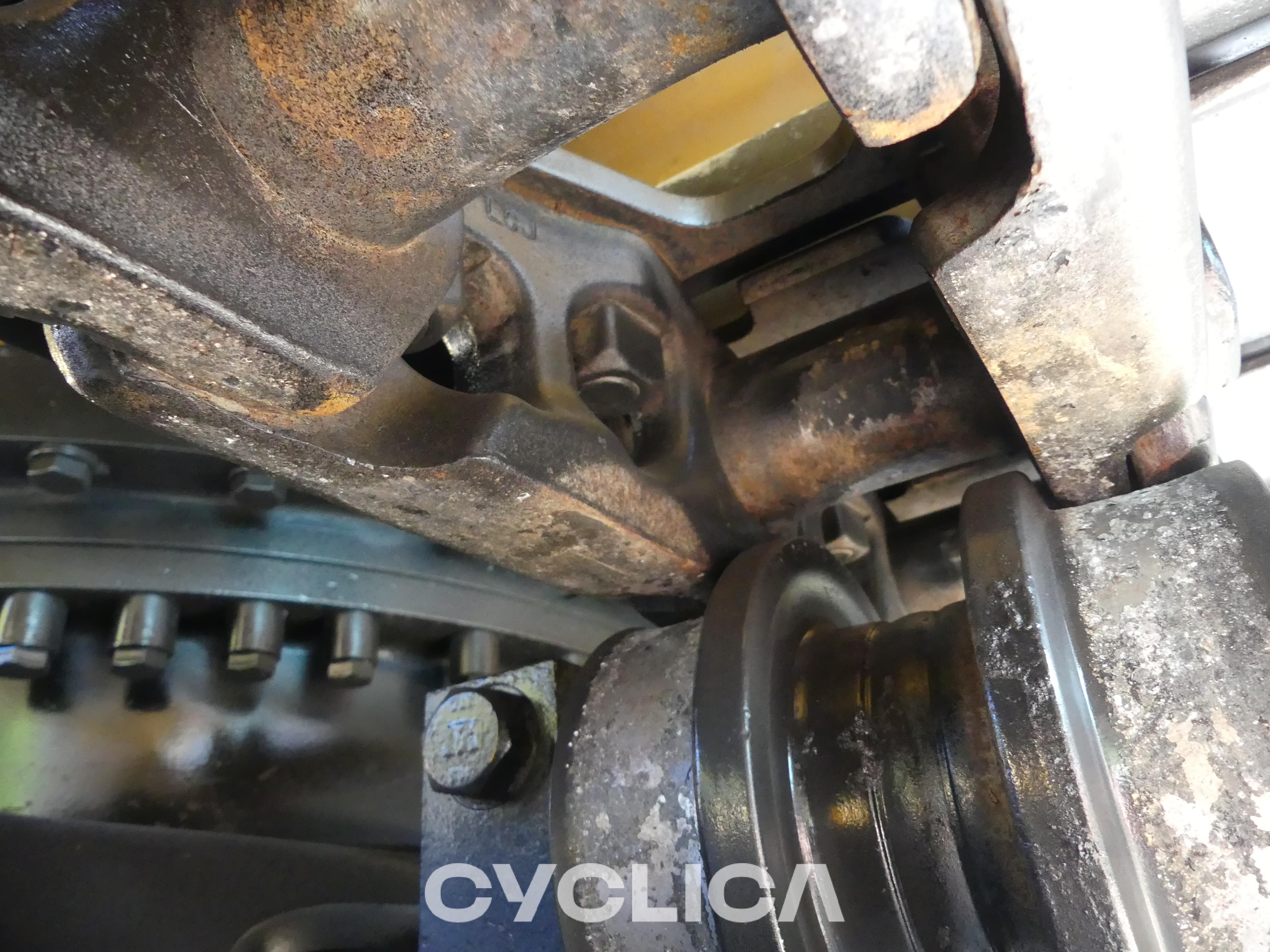 Escavadora de rastos  323-07N KPE00205 - 15