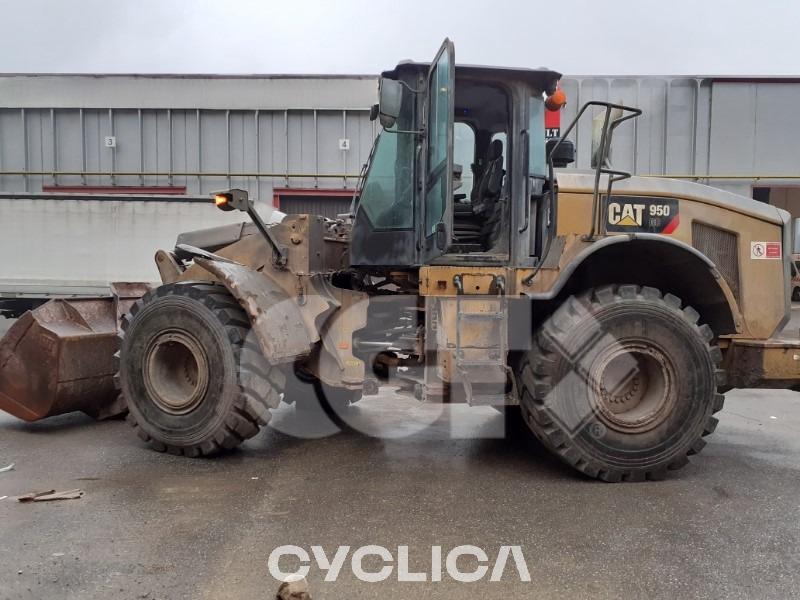 Pás Carregadoras de Rodas  950GC M5T03767 - 1