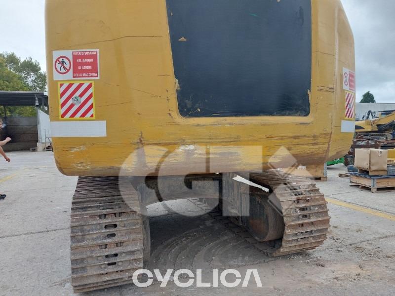 Escavadora de rastos  323F SA FA210187 - 2