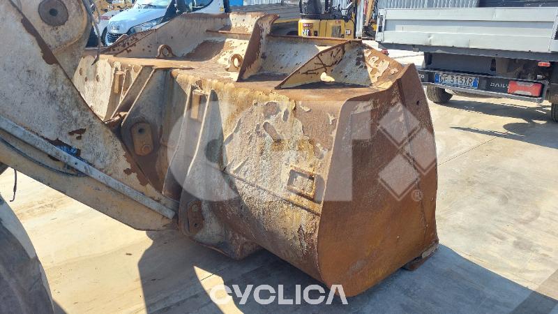 Pás Carregadoras de Rodas  950GC M5T03883 - 17