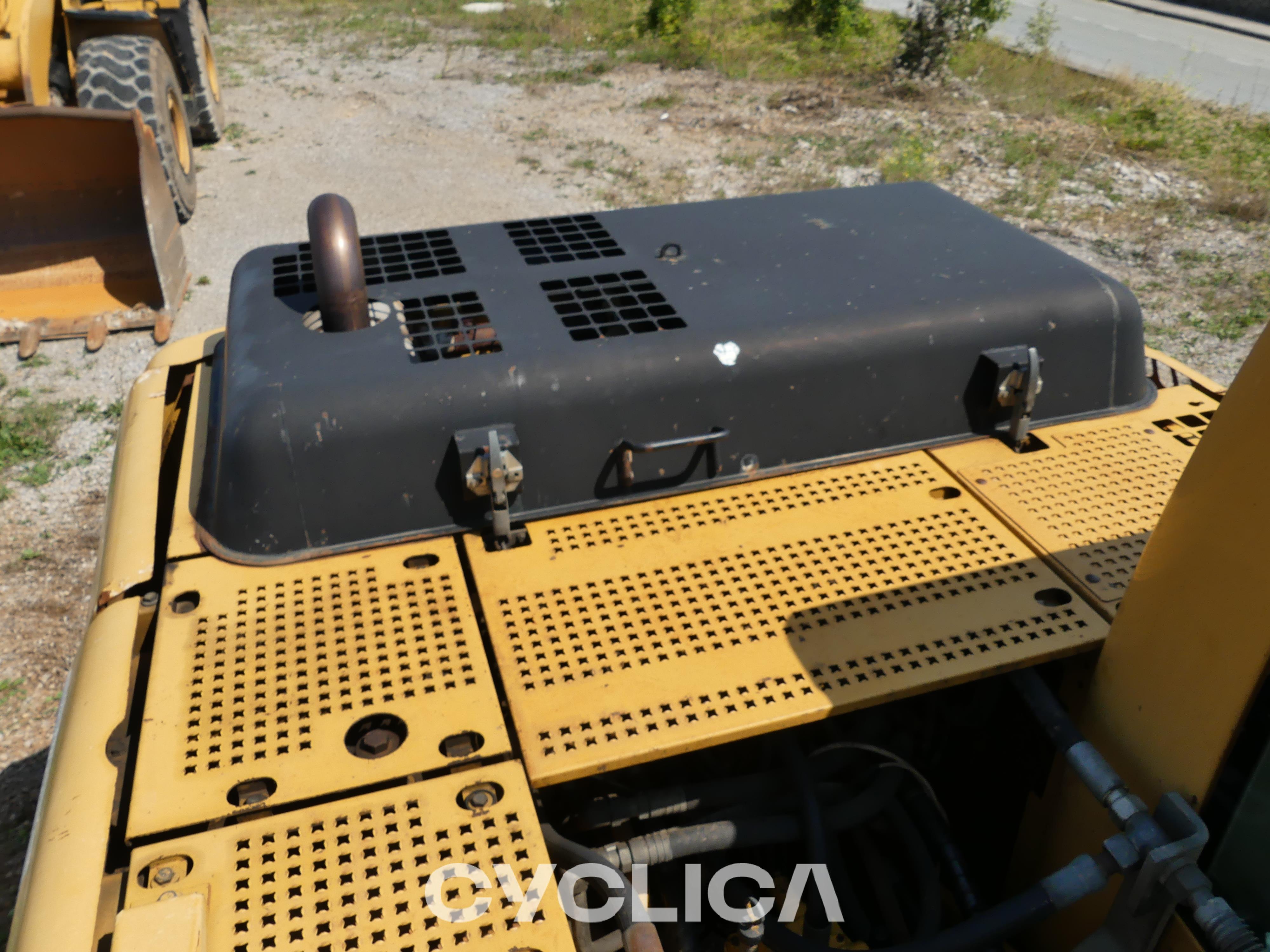 Bagri goseničarji  319C LN [KGL] KGL00286 - 12