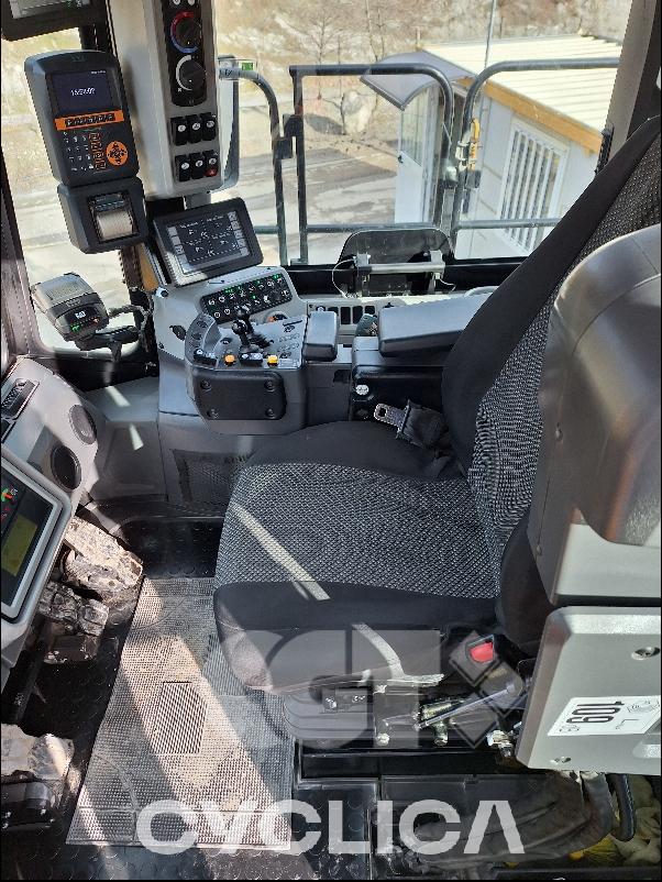 Wheel loaders  988K TWX01### - 19