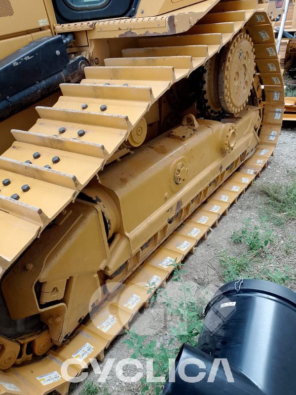 Булдожери и булдожери-гасеничари  D5 HL900302 - 9
