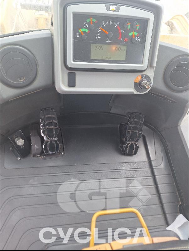 Pás Carregadoras de Rodas  966M XE FL200### - 12