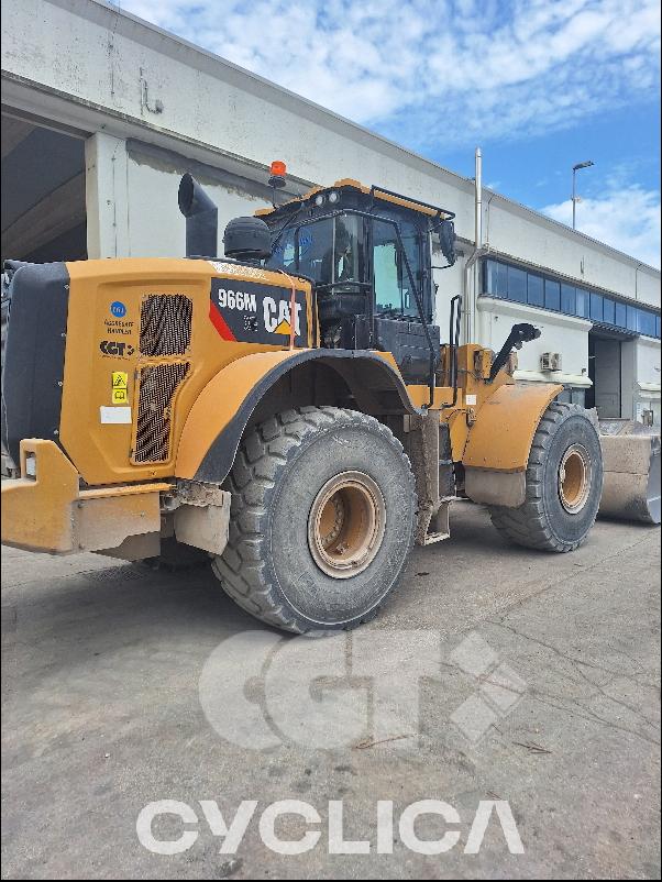 Pás Carregadoras de Rodas  966M XE FL200### - 1