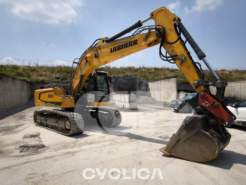 Escavadora de rastos  R924 045### - 1