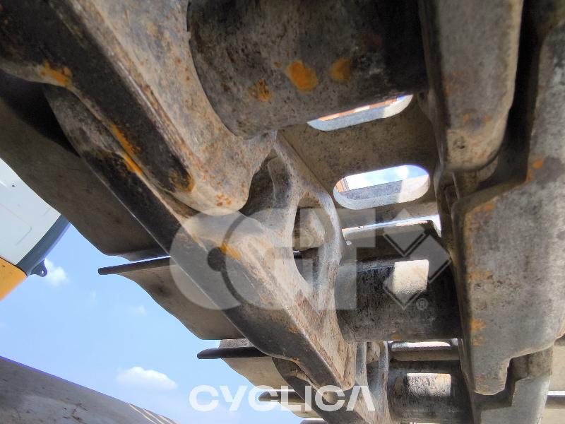 Escavadora de rastos  R924 045### - 11