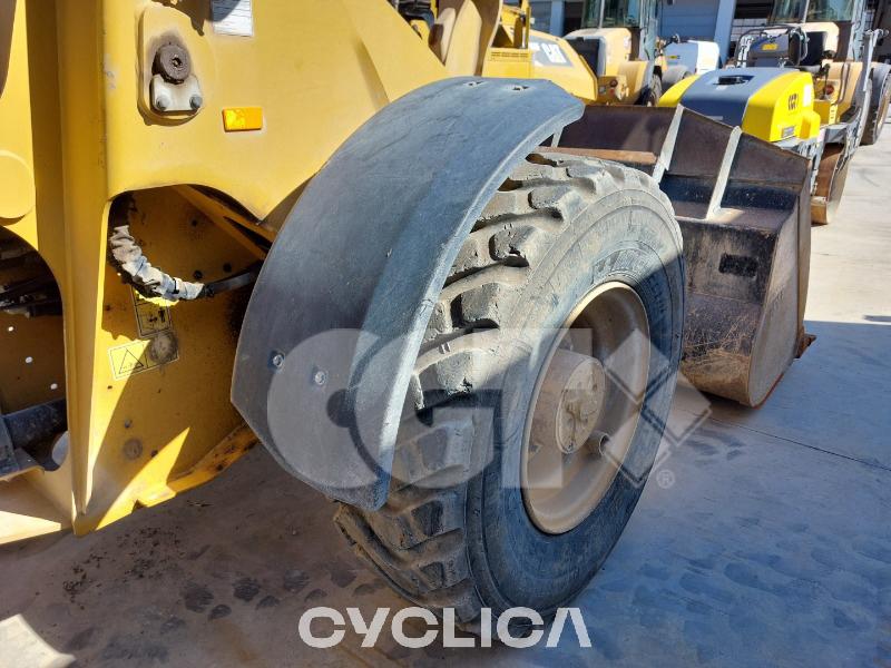 Натоварувачи на тркала  918M H2600999 - 10
