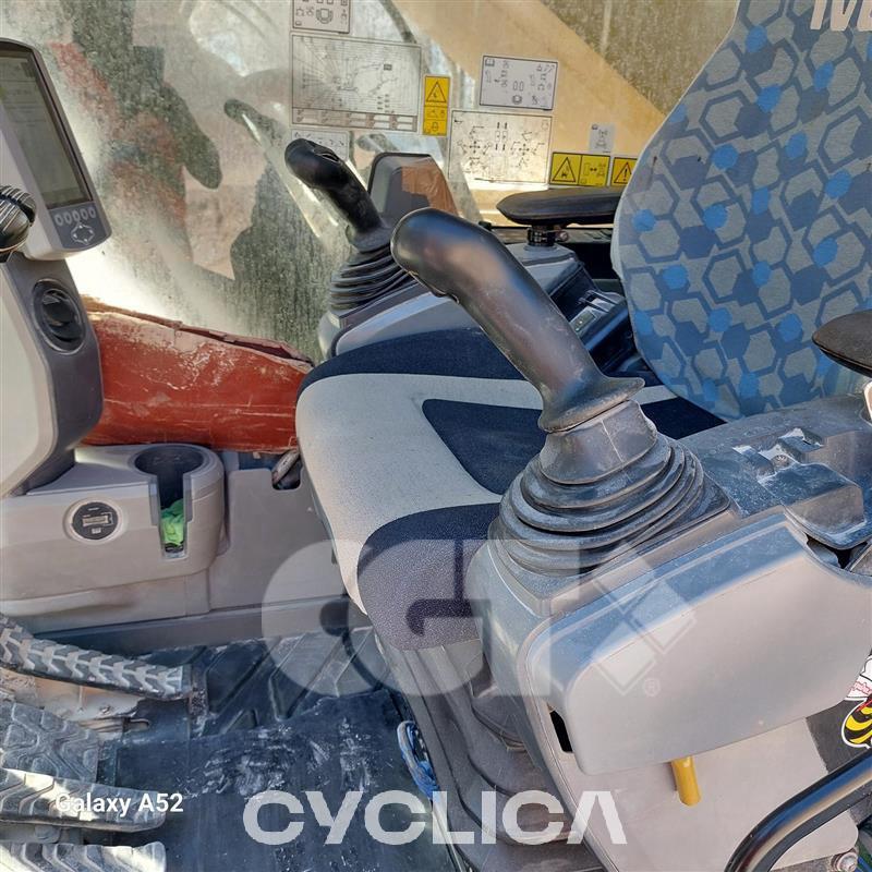 Crawler excavators  374F DNM00266 - 7