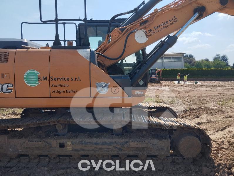 Crawler excavators  CX210 NEE6J1### - 4
