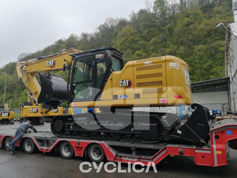 Bagri goseničarji  320GC LN YTF10126 - 2