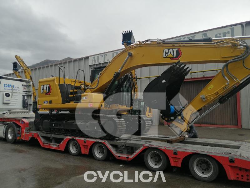 Bagri goseničarji  320GC LN YTF10126 - 3