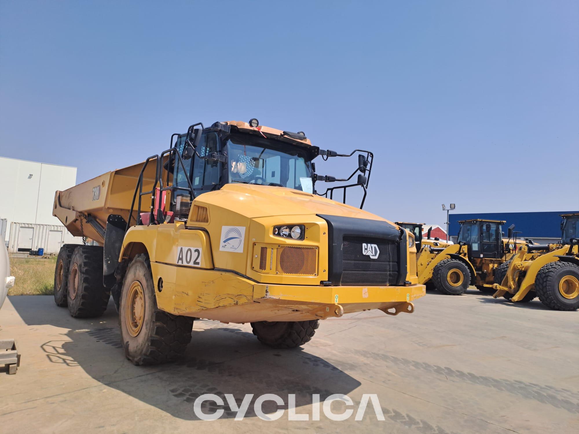 Kiperi i zglobni kamioni  730 3T301724 - 3