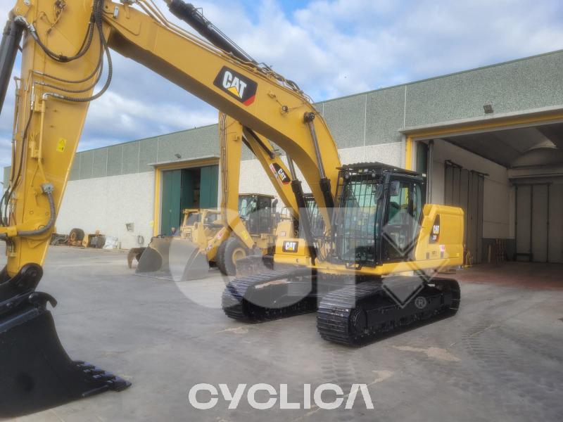 Ровокопачи-гасеничари  330 NG PFN00409 - 1