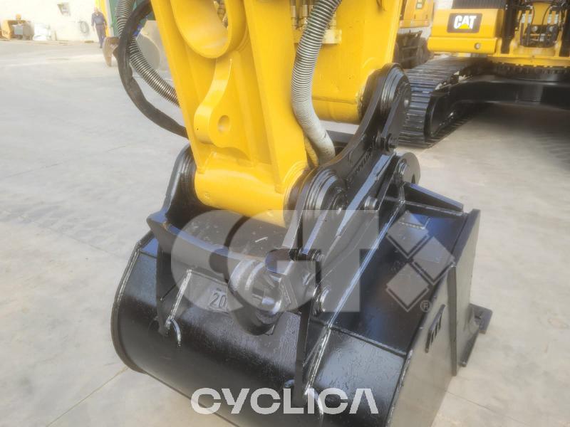 Ровокопачи-гасеничари  330 NG PFN00409 - 7