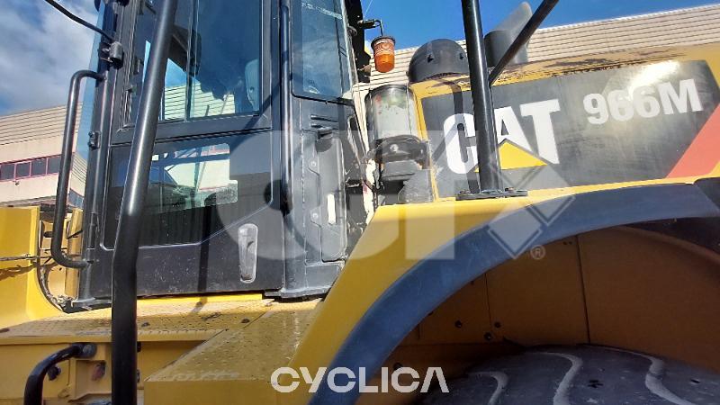 Pás Carregadoras de Rodas 966M EJA01878 - 6