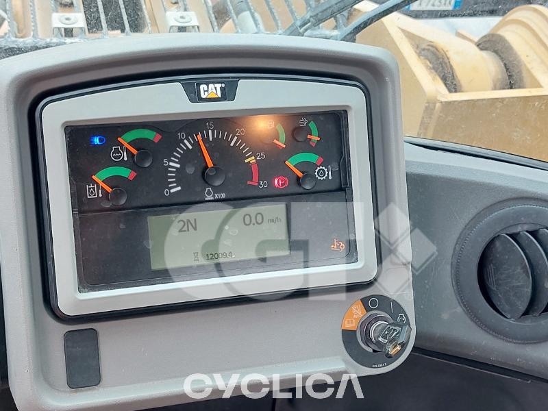 Pás Carregadoras de Rodas 966M EJA01878 - 11