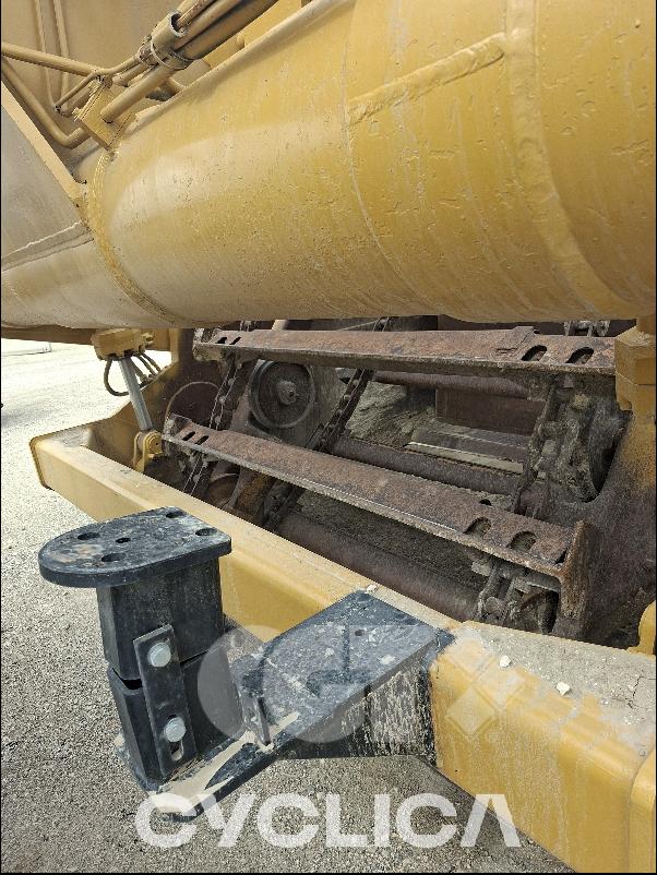Motor graders  623F 6BK00### - 7