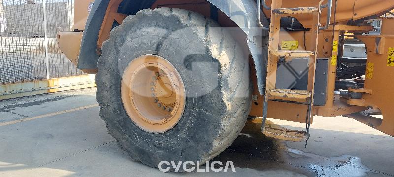 Pás Carregadoras de Rodas 921 N7F201373 - 10