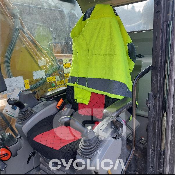 Pelles sur chenilles  323F SA FA210### - 10