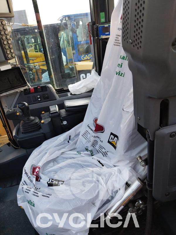 Palas cargadoras de ruedas  950M XCJ20### - 7